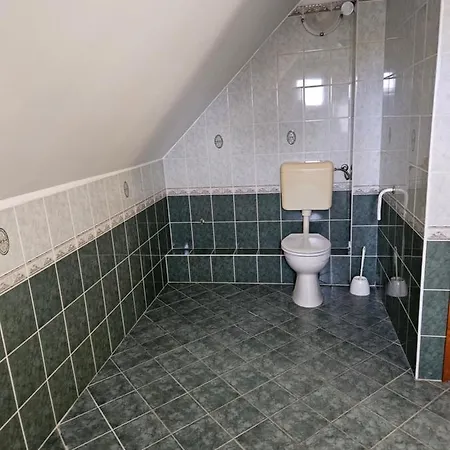 Fenyves Apartman Tiszafured Exterior photo