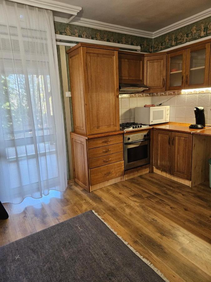 Fenyves Apartment