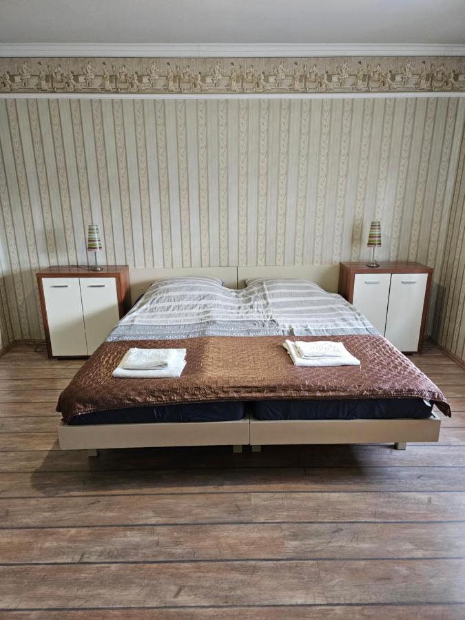 Apartament Fenyves